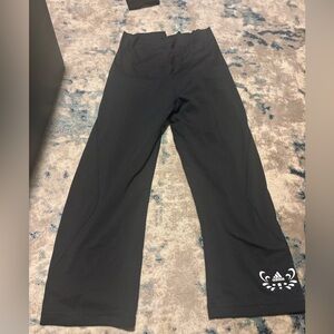 Adidas Cropped Pants